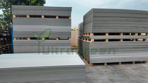 Kho hàng ván cốp pha nhựa PP